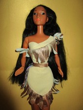 SUPERSIZE DISNEY BARBIE DISNEY POCAHONTAS MATTEL 1995 ORIGINAL KLEIDUNG  47 CM