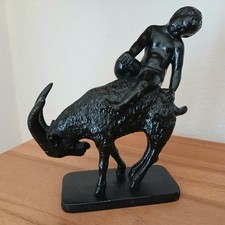 SHW Eisenkunstguss Knabe Putto