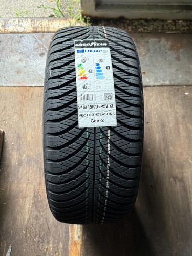 Goodyear vector 4seasons - goodyear,
