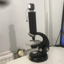 Zeiss Mikroskop Stativ  Mit 2.5x  Objektiv Und  Profi Kamera.