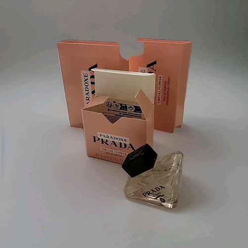 Prada paradoxe virtual - prada,