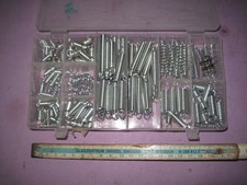 Konvolut Federn Zugfedern Druckfedern Fahrrad Mofa Moped Auto usw - Neu - nos