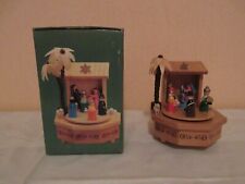 Spieldose Spieluhr, Holz, Achteck, Krippe, Melodie Stille Nacht - Vintage