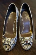 Gucci flora wedges peeptoes - gucci,