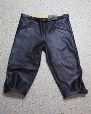 schwarze Glattleder Kniebundhose mit Gürtel  feines Leder glänzend