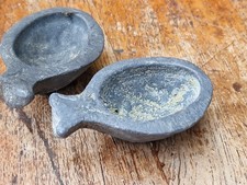 2 antike kleine Zinnformen um