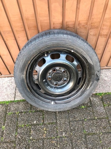 1xkomplette reserverad - 1xkomplette,
