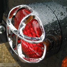 Chrom Rücklichtschützer für