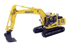 Komatsu HB215LC-2 Raupenbagger (Hybrid) Modell von Universal Hobbies 1:50