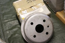 original Bremstrommel vorne 99304 Vespa 50 N L ​R 9" Felge 125mm Tamburo Freno A