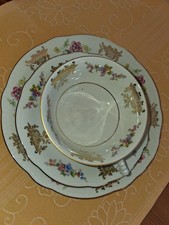  Antikes Sammeltassen-Gedeck