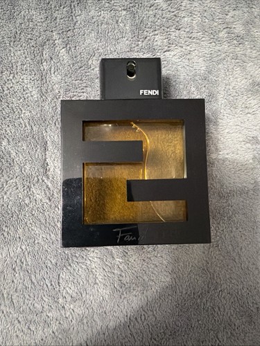 Fendi fan - di,