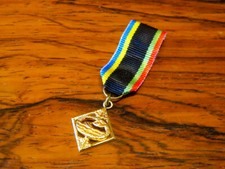 Miniaturschnalle Deutsches Rettungsschwimmabzeichen DRK Gold - Orden Bundeswehr