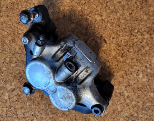 Yamaha 600 4br bremssattel - 600,