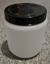 13 ZYLINDRISCHE  DOSE  MIT