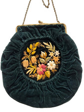 Alte Handtasche Jugendstil Samt bestickt, Metallbügel + Kette