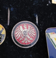 EINTRACHT FRANKFURT ➔