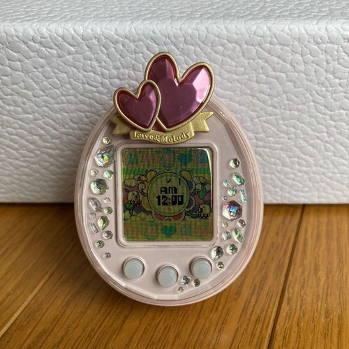 Tamagotchi version pink - tamagotchi, p's
