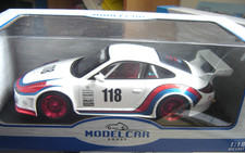 Model Car 1:18 MCG18328
