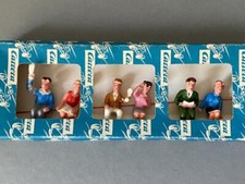 CARRERA 132 universal 00655 Figurensatz ZUSCHAUER B sitzend, mit Karton,60er alt
