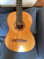 Yamaha CG182S Konzertgitarre mit einem L..Baggs Classic Anthem Pickup