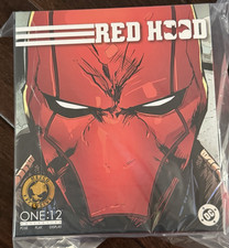 Mezco Toyz One:12 Red Hood