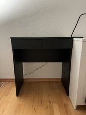 Schminktisch mit Spiegel