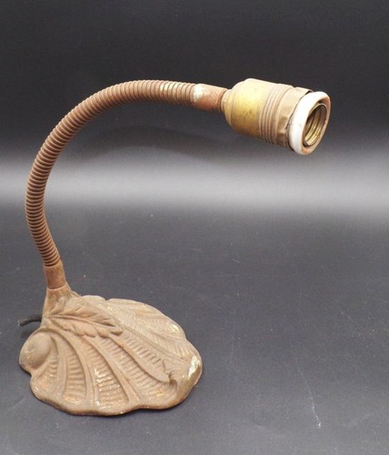 Alte tischlampe gusseisen - alte,