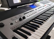 Yamaha PSR E 443 Musik