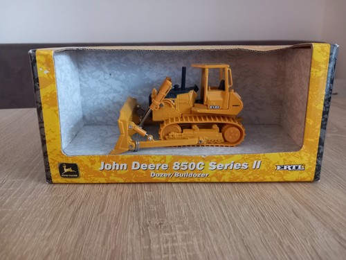 Ertl john deere - john, raupe
