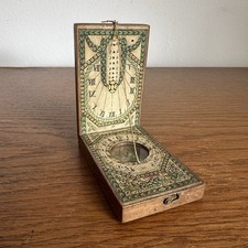 Antike Klapp Sonnenuhr Reise