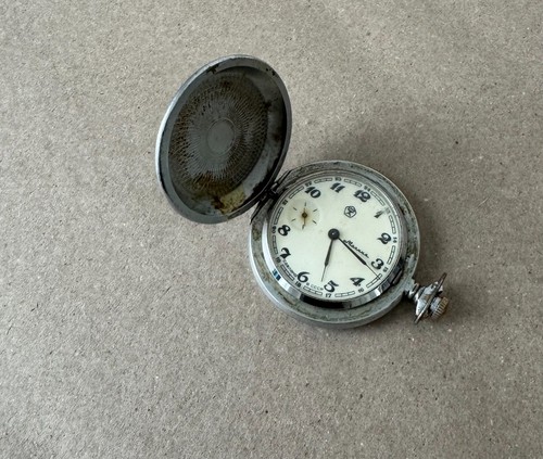 Molnija taschenuhr - molnija,