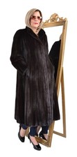 US5747 BLACKGLAMA MINK FUR