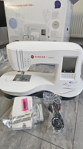 Näh und stickmaschine singer - und,