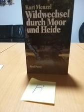 Wildwechsel durch Moor und