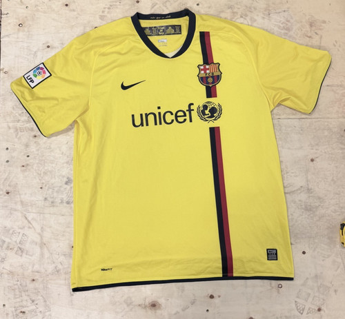 Nike barcelona away shirt - barcelona,