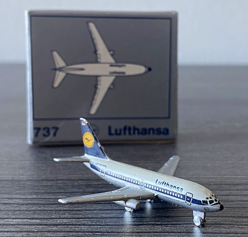 Schabak lufthansa boeing 737 - schabak,