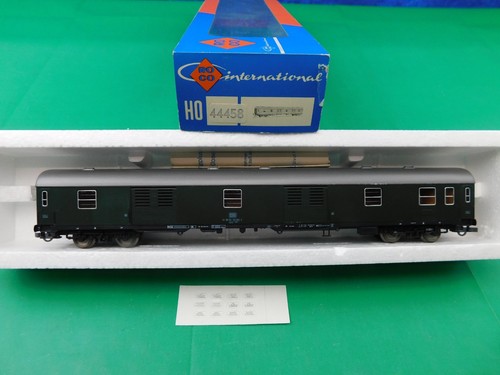 C11 roco personenwagen - h0,