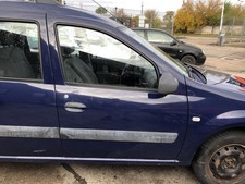 Dacia Logan MCV Tür vorn rechts Beifahrertür im Rohbau OV61H Blue Marine Delle