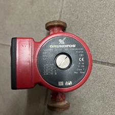 Grundfos UPS 25-40 180 Heizungspumpe Umwälzpumpe 230V 50Hz