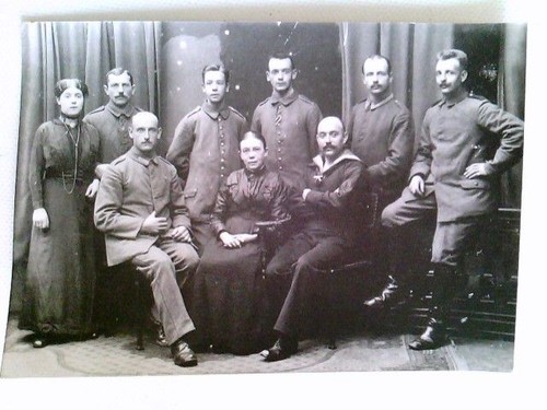 Gruppenbild mit soldaten - gruppenbild,