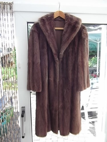 Pelzmantel nutria - pelzmantel,:, nutria?