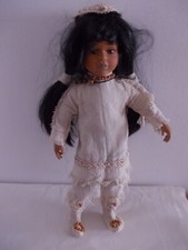 hübsche Indianerpuppe unbespielt