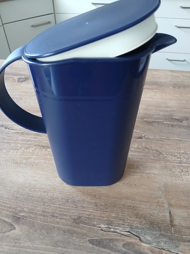 Tupperware saftkanne blau 7 - saftkanne,