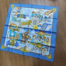 HERMES Carre 90 Seidentuch