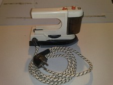 W + K Reise-Dampf-Bügeleisen