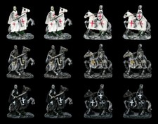 Kreuzritter Figuren auf Pferd