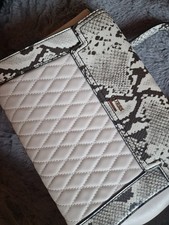 GUESS Damen Handtasche