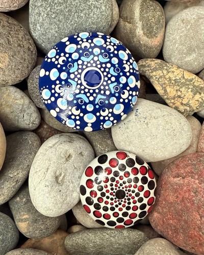 Handbemalte steine mandala - handbemalte,