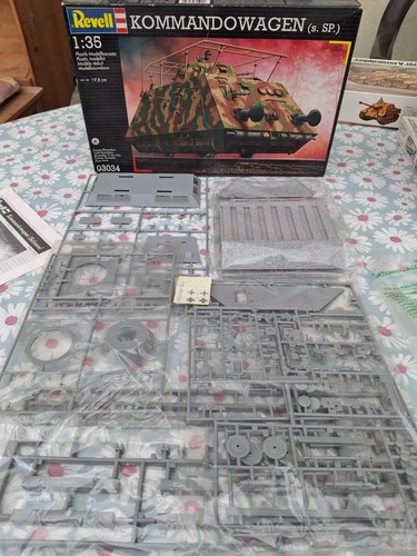 Revell kommandowagen - 1/35,